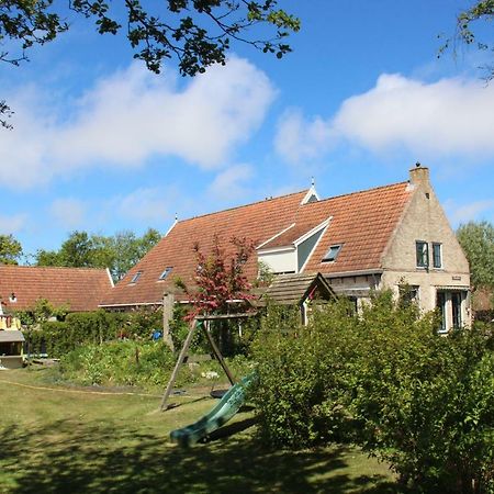 Finistere Apartment Oosterend  Bagian luar foto